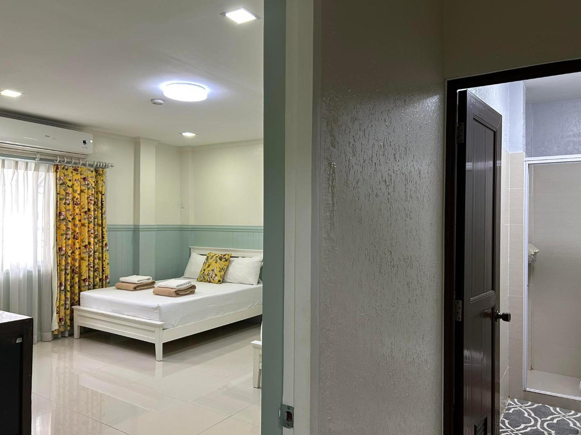 The Partridge Guesthouse Cebu Esterno foto