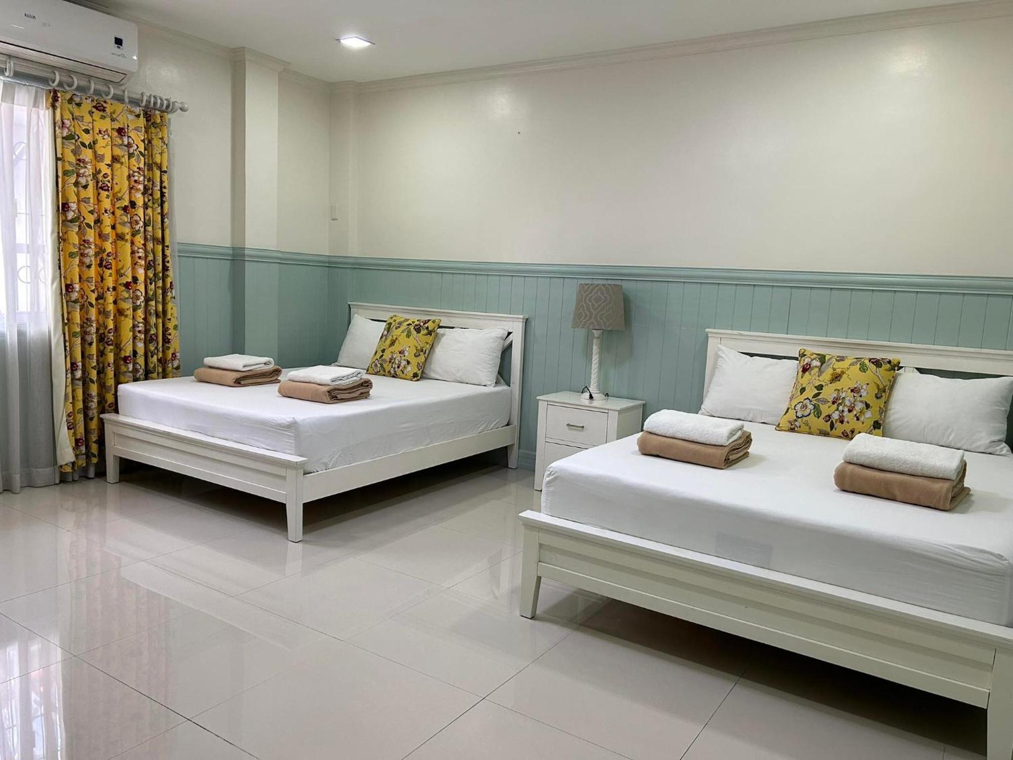 The Partridge Guesthouse Cebu Esterno foto