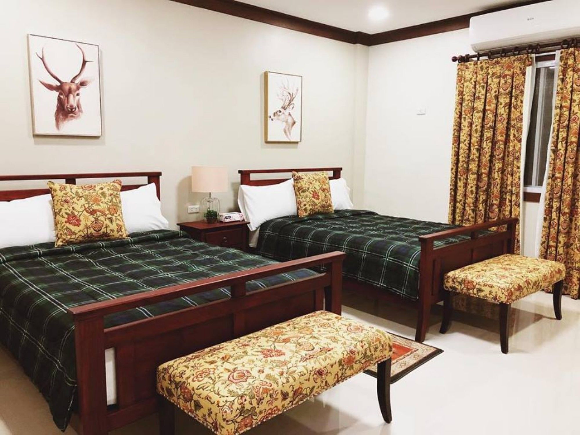 The Partridge Guesthouse Cebu Esterno foto
